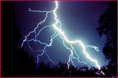 Violent lightning in Bihar kills many!