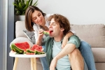 Relationship problems, Relationship breaking news, how to make a relationship last longer, Fart