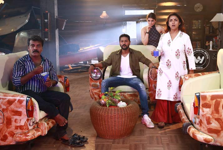 /media/k2/galleries/64475/Gulaebaghavali-10