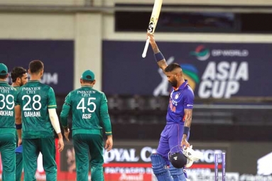 Asia Cup: India Beat Pakistan In A Thrilling Ride