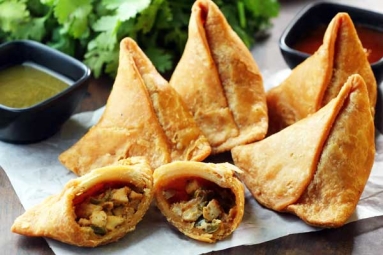 High-Protein Chana Paneer Samosa Preparation