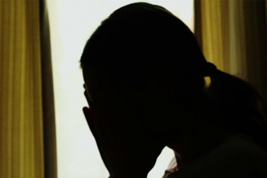 Indian-origin woman faces discrimination in Singapore Indian-origin woman faces discrimination in Singapore