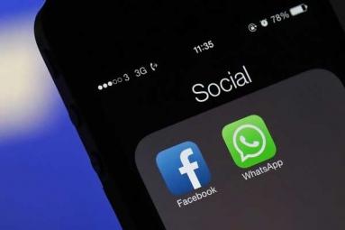 Whatsapp Claims Sharing Limited Data of Payment Service with Facebook