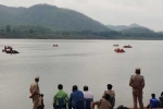 30 missing in Andhra boat tragedy, Godavari boat tragedy, 30 people feared missing as boat capsizes in godavari river, Polavaram